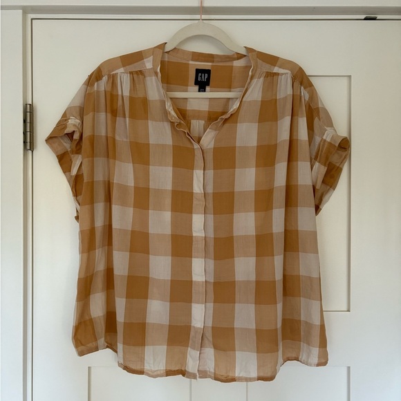 Gap Shirred Gingham Button-Front Shirt - Picture 3 of 7